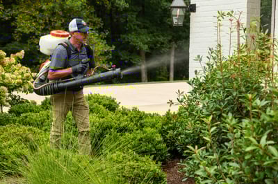 backpack blower pest control fog truck mosquito spray technician crew 8